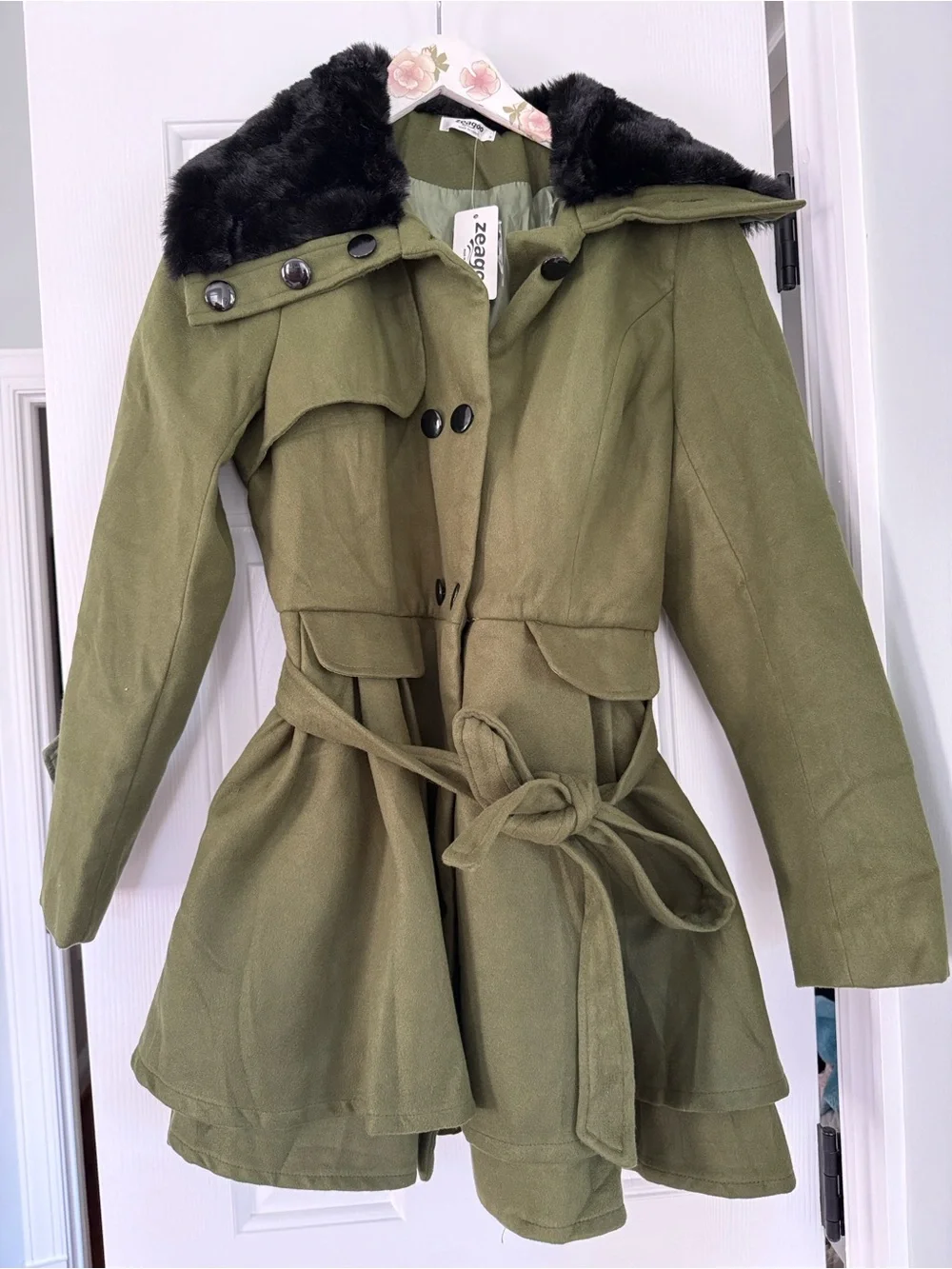 zeagoo Olive Green Trench Coat with Black Faux Fur Collar